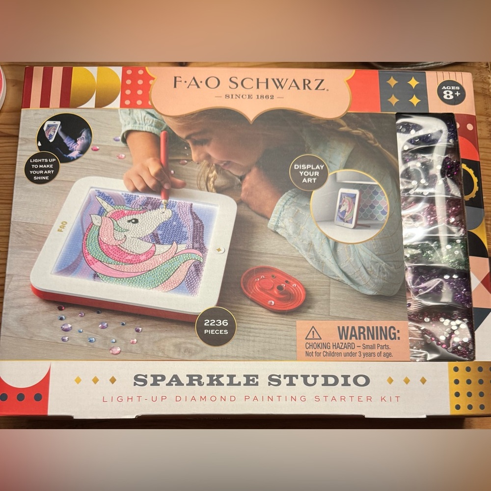 FAO Schwarz Sparkle Studio Light-Up Diamond Painting Starter Set - NEW Open Box